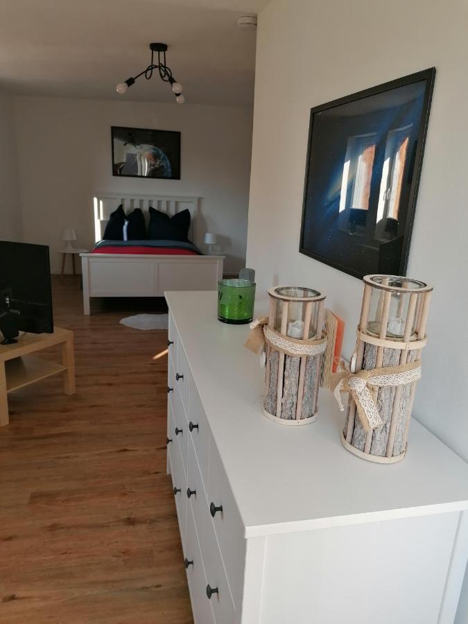 Fewo Im Lehm-Fachwerkhaus Erfurt Mit 3 Einzelnen Schlafzimmern Je Mit Tv المظهر الخارجي الصورة